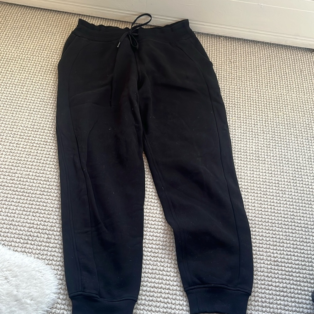 LULULEMON SCUBA JOGGERS